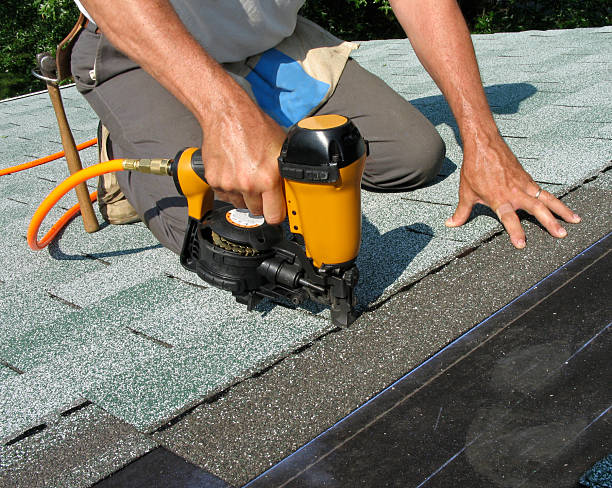 Roof Gutter Cleaning in Summerset, SD